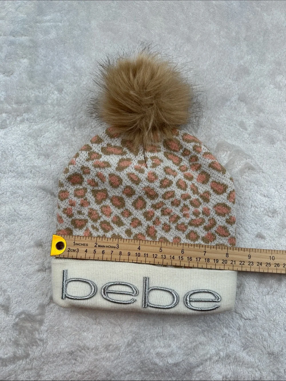 Bebe Leopard Print Knit Beanie Hat Faux Fur Pom Pom OSFM Winter Cap Women’s